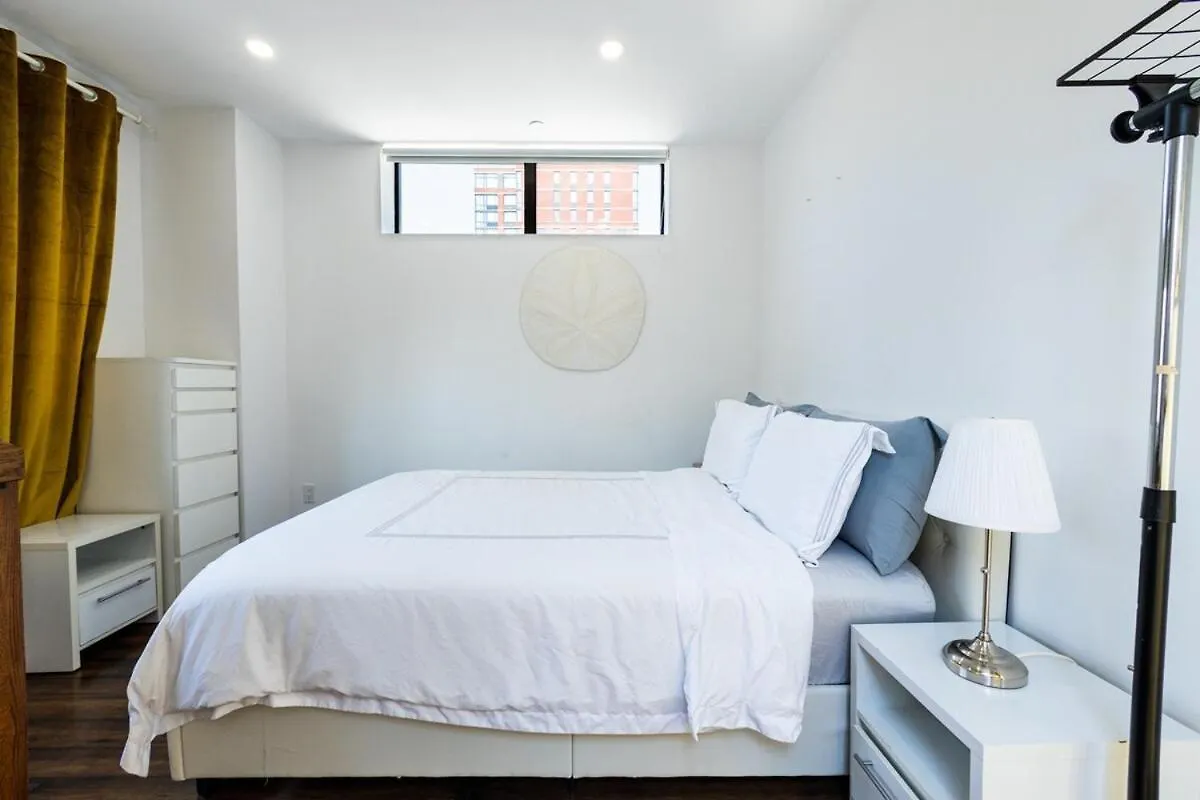 809-6B New 2Br Duplex With Private Patio Apartment New York