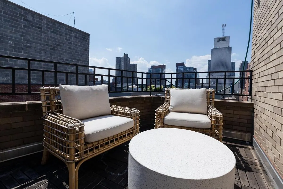 809-6B New 2Br Duplex With Private Patio Apartment New York 0*,  United States
